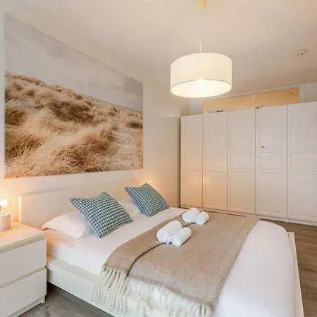 Huswell - Charming And Cozy With Sea View Apartment *
