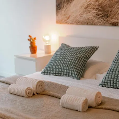 Apartment Huswell - Charming And Cozy With Sea View
